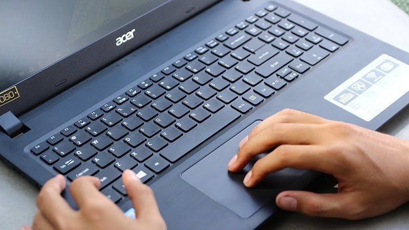 laptop mỏng nhẹ cho sinh viên 2020