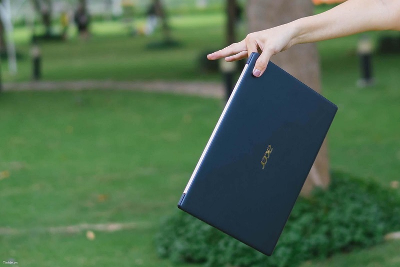 laptop mỏng nhẹ dưới 15 triệu - 1