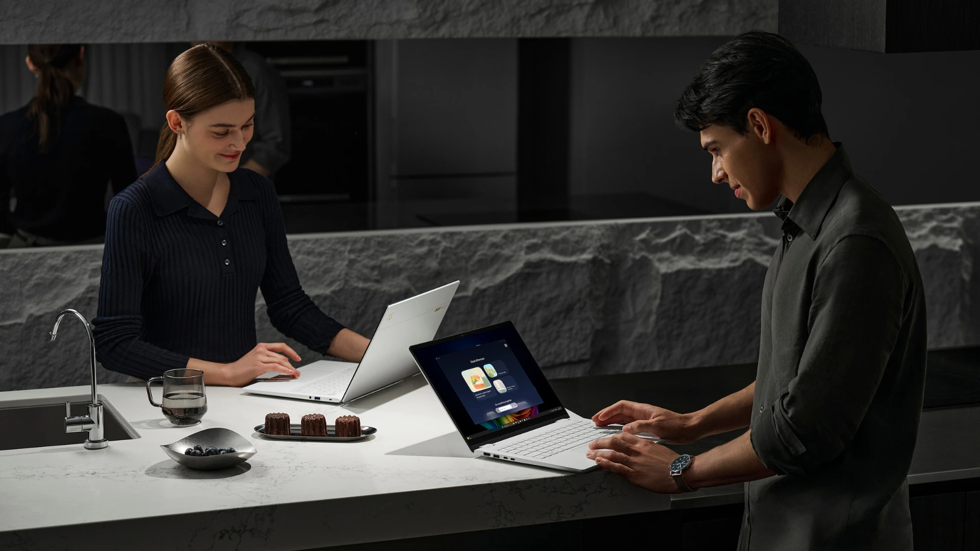 Acer Computex 2025 - Swift Edge 14 AI SFE14-51T - Acer Việt Nam (2)