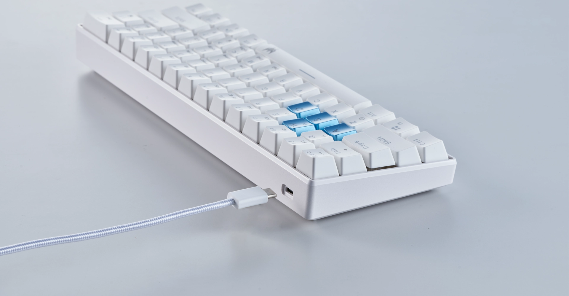 Predator Aethon 330 - Bàn Phím Cơ Gaming Không Dây Predator Cao Cấp - Acer Việt Nam - 3