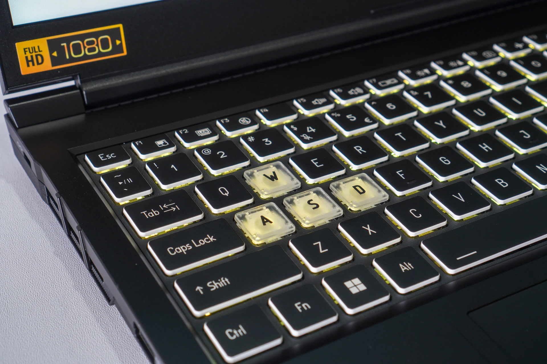 Acer Gaming Aspire 7 A715-59G - Laptop Gaming Phổ Thông Mạnh Mẽ Đa Nhiệm Vừa Học Vừa Chơi - Acer Việt Nam - 3